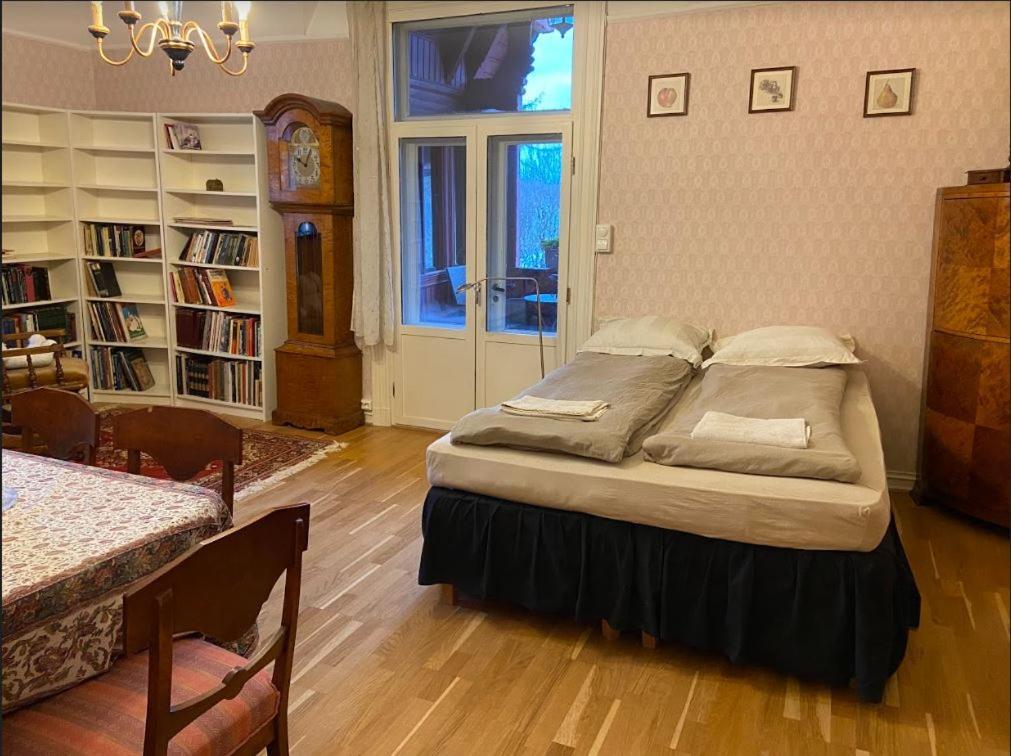 Internationals Guest house *